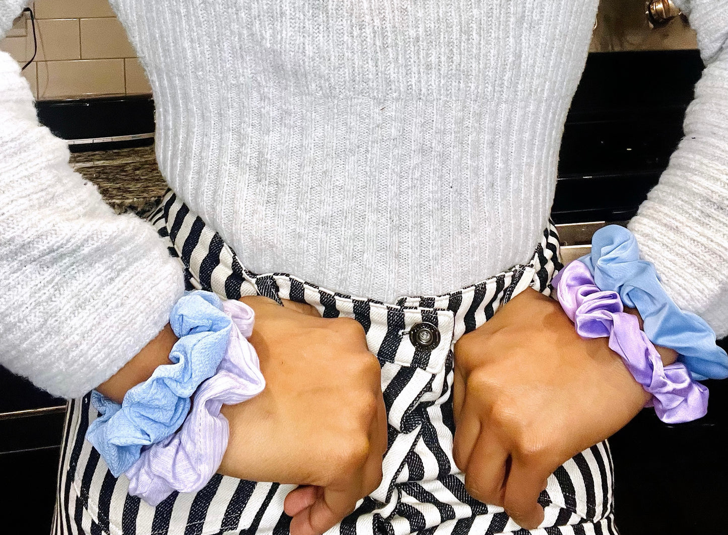 4 Pack Cloudy Scrunchies ☁️💙